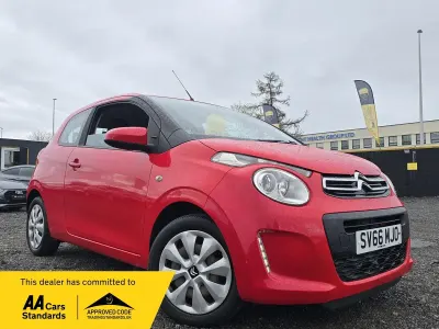 Używany Citroën C1 Feel 68 KM (50 kW) 2016 Czerwony Hatchback
