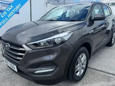 Usado Hyundai Tucson 116 CV (85 kW) 2017 Gris SUV