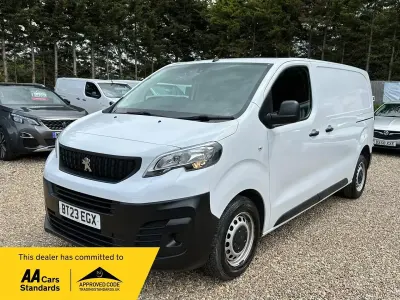 Used Peugeot Expert Premium 2023 White Van