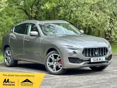 Used Maserati Levante 275 HP (202 kW) 2018 Grey SUV
