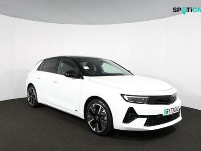 Second-hand Vauxhall Astra Ultimate 114 kW (156 CP) 2024 Alb Hatchback