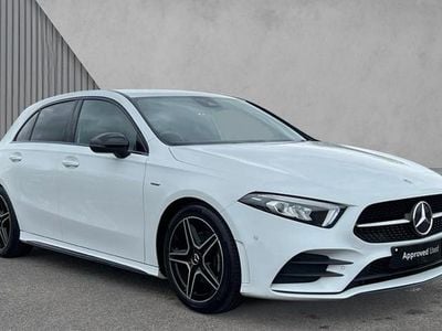 Used Mercedes A180 Executive 136 HP (100 kW) 2022 Digital white metallic Hatchback