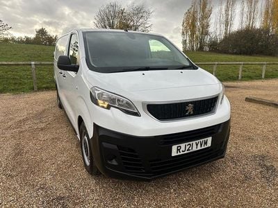 White Used 2021 Peugeot Expert S Van | £7,775 (Fair price)