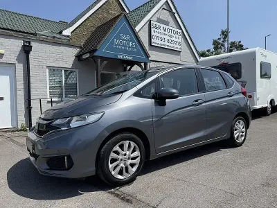 Used Honda Jazz SE 102 HP (75 kW) 2018 Grey Hatchback