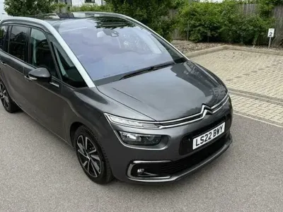 Used Citroën C4 SpaceTourer PureTech 129 HP (94 kW) 2022 MPV