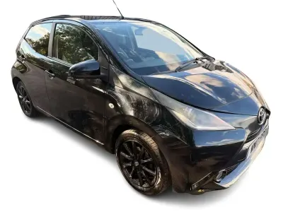 Used Toyota Aygo x-style 68 HP (50 kW) 2017 Black Hatchback