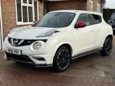 Usado Nissan Juke Nismo RS 218 HP (160 kW) 2016 Branco SUV