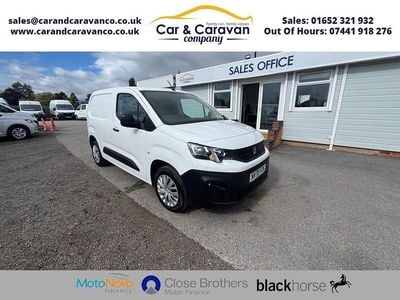 White Used 2021 Peugeot Partner MPV | £6,880 (Super price)
