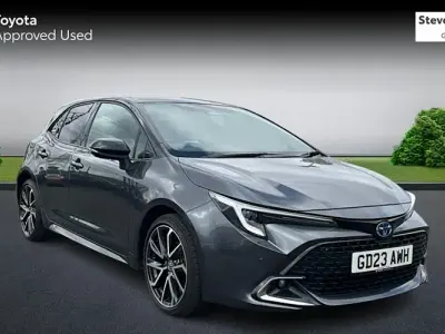 Used Toyota Corolla 140 HP (102 kW) 2026 Hatchback