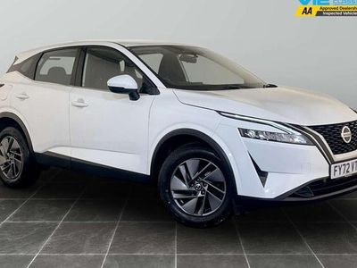 White Used 2022 Nissan Qashqai Acenta Premium SUV | £13,995 (Good price)