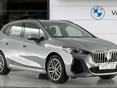 Begagnad BMW 225 M Sport 245 HK (180 kW) 2022 Halvkombi