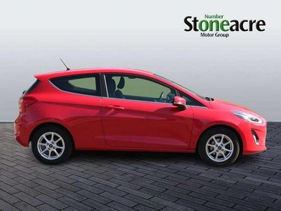 Used Ford Fiesta Zetec 99 HP (72 kW) 2017 Red Hatchback