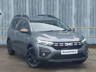 Used Dacia Jogger Extreme 140 HP (102 kW) 2025 Grey MPV
