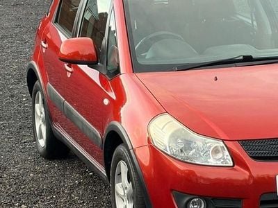 Used Suzuki SX4 SZ5 120 HP (88 kW) 2012 Orange Hatchback