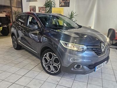 Grey Used 2015 Renault Kadjar Dynamique SUV | £5,993 (A bit pricey)