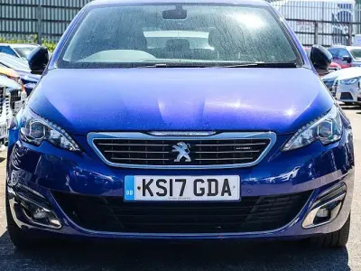 Używany Peugeot 308 GT-line 120 KM (88 kW) 2016 Hatchback