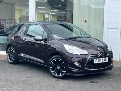 Usado Citroën DS3 2014 Púrpura Utilitario