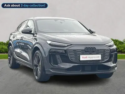 Usado Audi e-tron Premium 359 kW (489 CV) 2025 Gris SUV