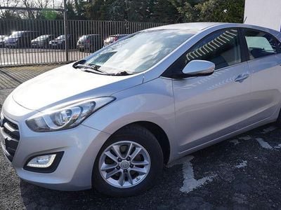 Used Hyundai i30 SE 110 HP (80 kW) 2016 Silver Hatchback