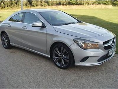 Mercedes CLA200