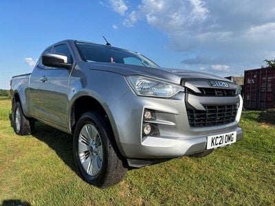 Second-hand Isuzu D-Max 163 CP (119 kW) 2021 Argintiu Pickup