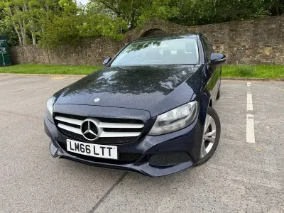 Used Mercedes C220 Executive 170 HP (125 kW) 2016 Blue Sedan