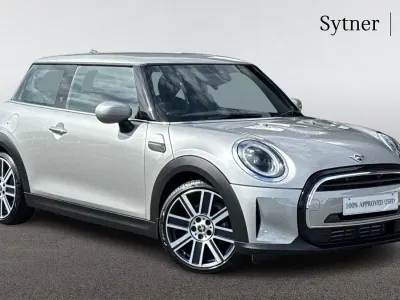 Used Mini Cooper Exclusive 134 HP (98 kW) 2023 Silver Hatchback
