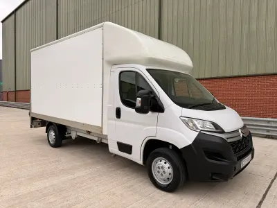 Used Citroën Relay 140 HP (102 kW) 2021 White Van