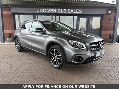 Used Mercedes GLA180 Urban 122 HP (89 kW) 2019 Grey SUV