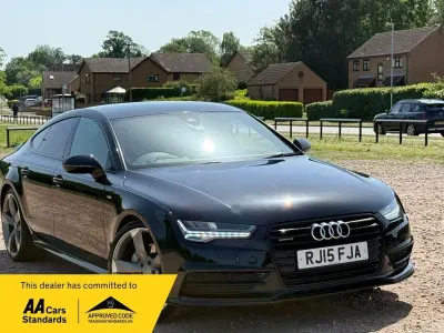 Usado Audi A7 Sportback Black Edition 272 CV (200 kW) 2015 Negro Utilitario