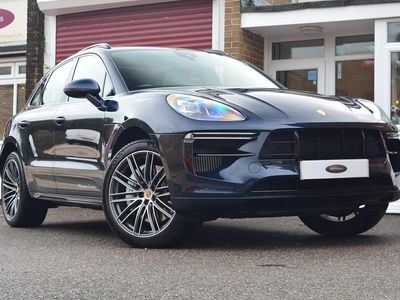 Used Porsche Macan Turbo 440 HP (323 kW) 2019 Blue SUV