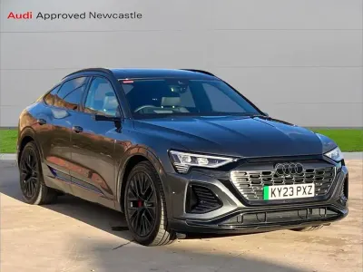 Usado Audi Q8 e-tron Advanced 300 kW (408 HP) 2023 Cinzento SUV