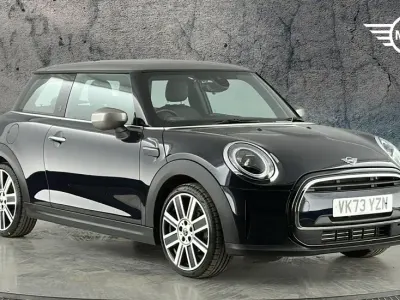 Used Mini Cooper Exclusive 134 HP (98 kW) 2023 Black Hatchback