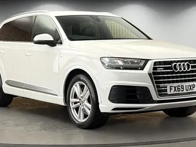 Used Audi Q7 S-Line 286 HP (210 kW) 2019 Carrara white/carrara white SUV