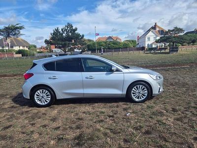 Used Ford Focus Titanium 2018 Moondust silver metallic Hatchback