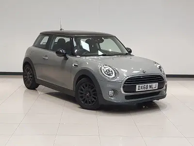 Używany Mini Cooper 136 KM (100 kW) 2018 Szary Hatchback