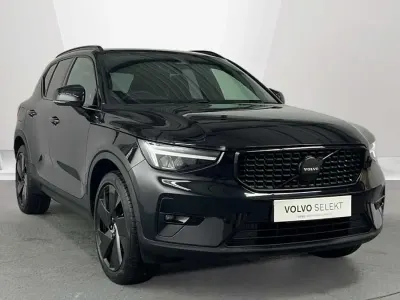 Used Volvo XC40 Plus 161 HP (118 kW) 2025 Black SUV