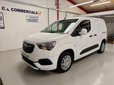 White Used 2021 Vauxhall Combo Sportive MPV | £9,665 (Fair price)
