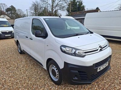 Używany Citroën Dispatch 2023 Biały Minivan