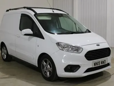 Używany Ford Transit Limited 100 KM (73 kW) 2019 Biały Van