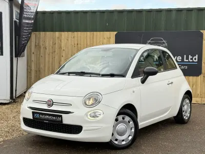 Gebraucht Fiat 500 Pop 69 PS (50 kW) 2017 Weiß Kleinwagen