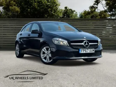 Used Mercedes A180 Executive 120 HP (88 kW) 2017 Black Hatchback