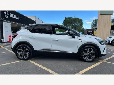 Usado Renault Captur Techno 142 HP (104 kW) 2023 Branco SUV