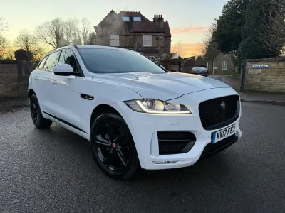 Second-hand Jaguar F-Pace R-Sport 180 CP (132 kW) 2017 Alb SUV