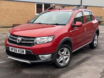 Red Used 2016 Dacia Sandero Lauréate Hatchback | £3,600 (Fair price)