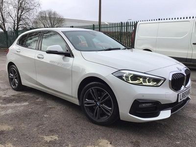 Used BMW 118 Sport Line 2019 White Hatchback