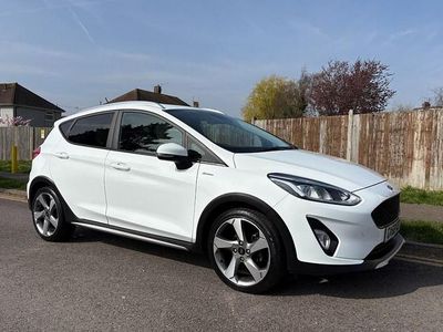 Used Ford Fiesta Active 100 HP (73 kW) 2018 White Hatchback