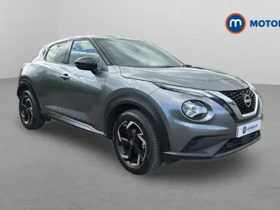 Usado Nissan Juke N-Connecta 114 HP (83 kW) 2023 Cinzento SUV