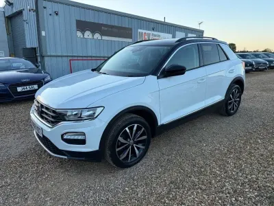 Used VW T-Roc Design 150 HP (110 kW) 2018 White SUV