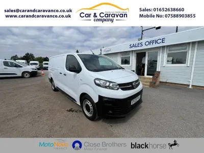 Used Vauxhall Vivaro S 100 HP (73 kW) 2023 White MPV